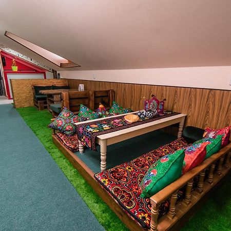 Boloxona Hostel Tasjkent Buitenkant foto