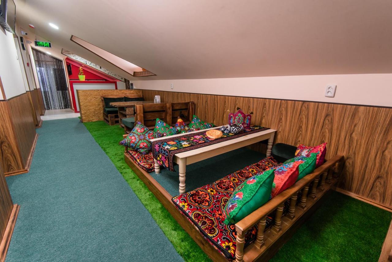 Boloxona Hostel Tasjkent Buitenkant foto